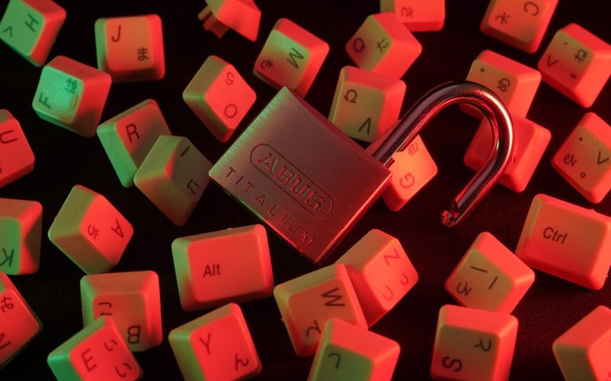 Pros and cons of taking Social Security at 62