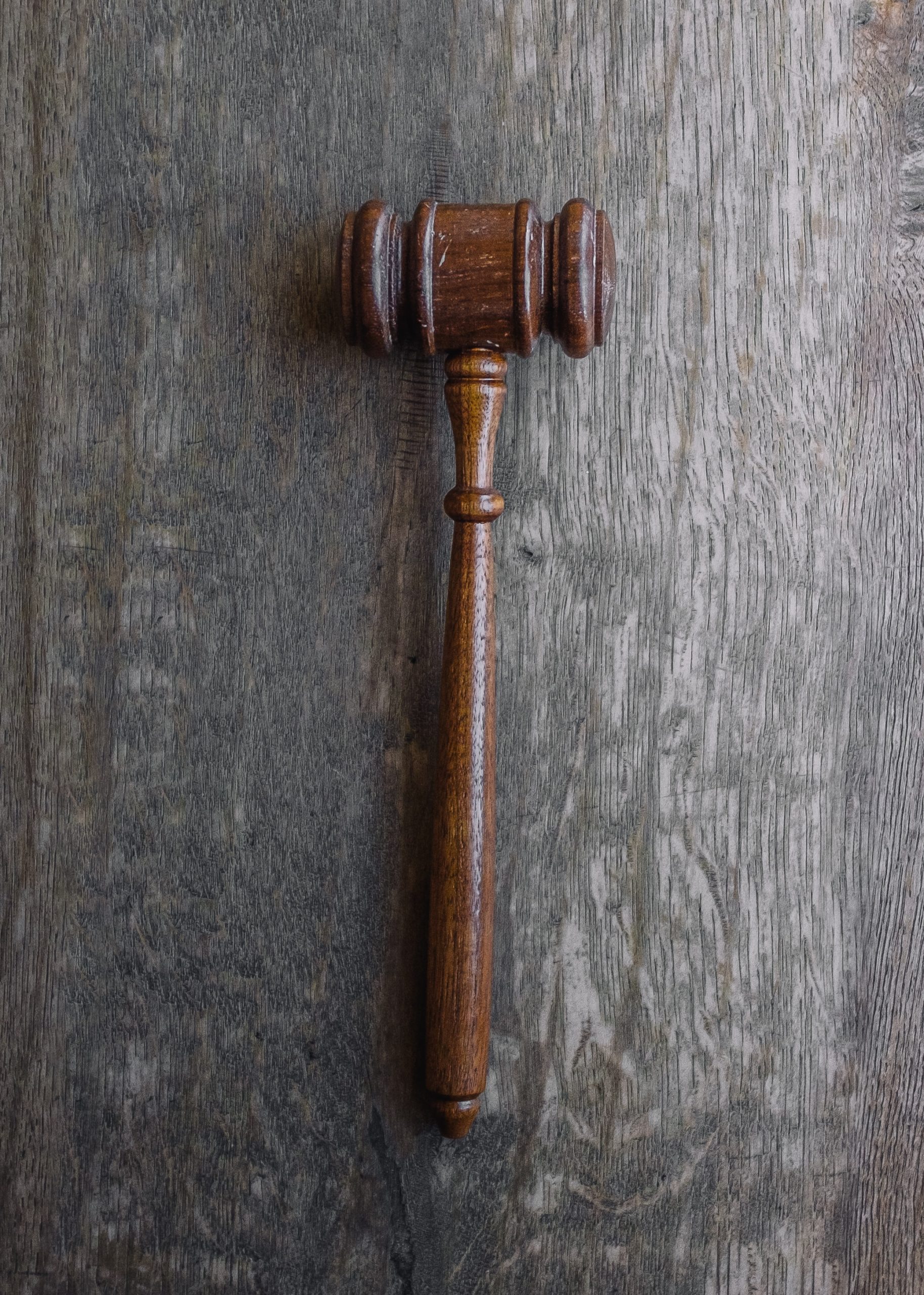wesley-tingey-9z9fxr_7Z-k-unsplash Myth: A Will Avoids Probate